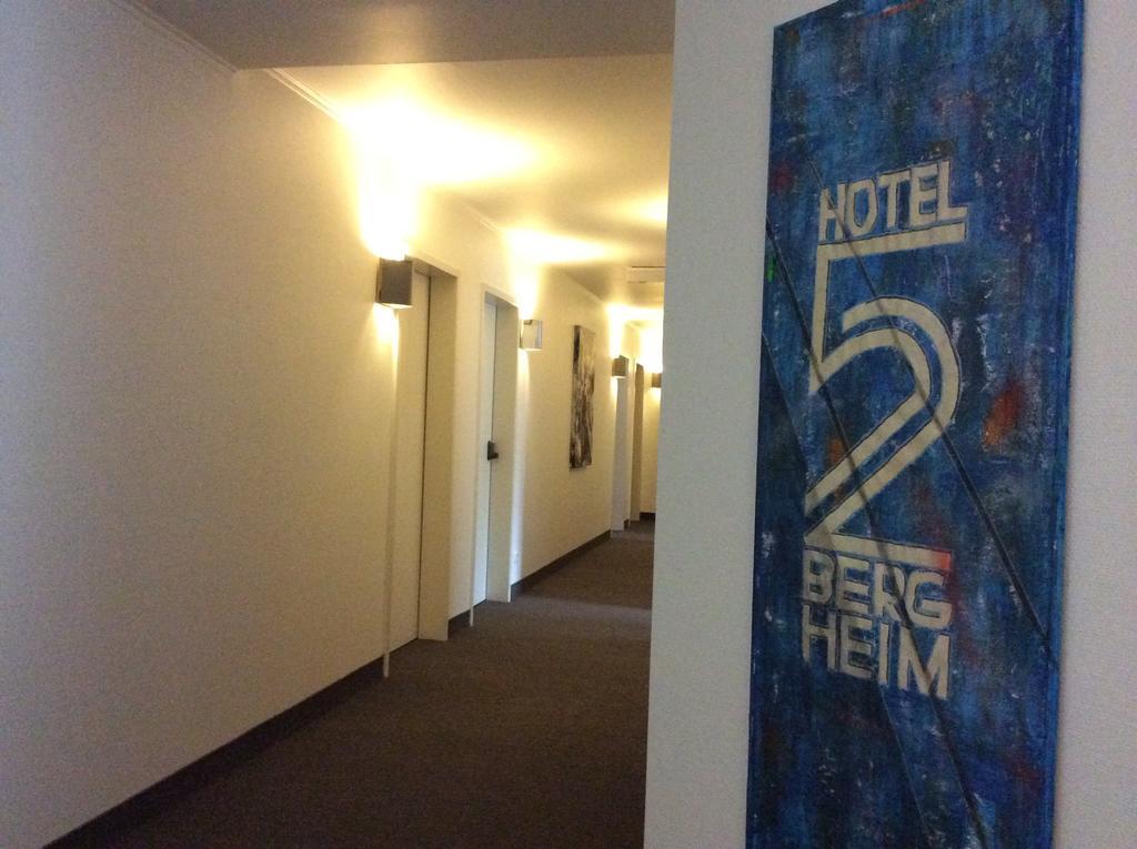 Hotel52 Bergheim Bergheim  Eksteriør billede